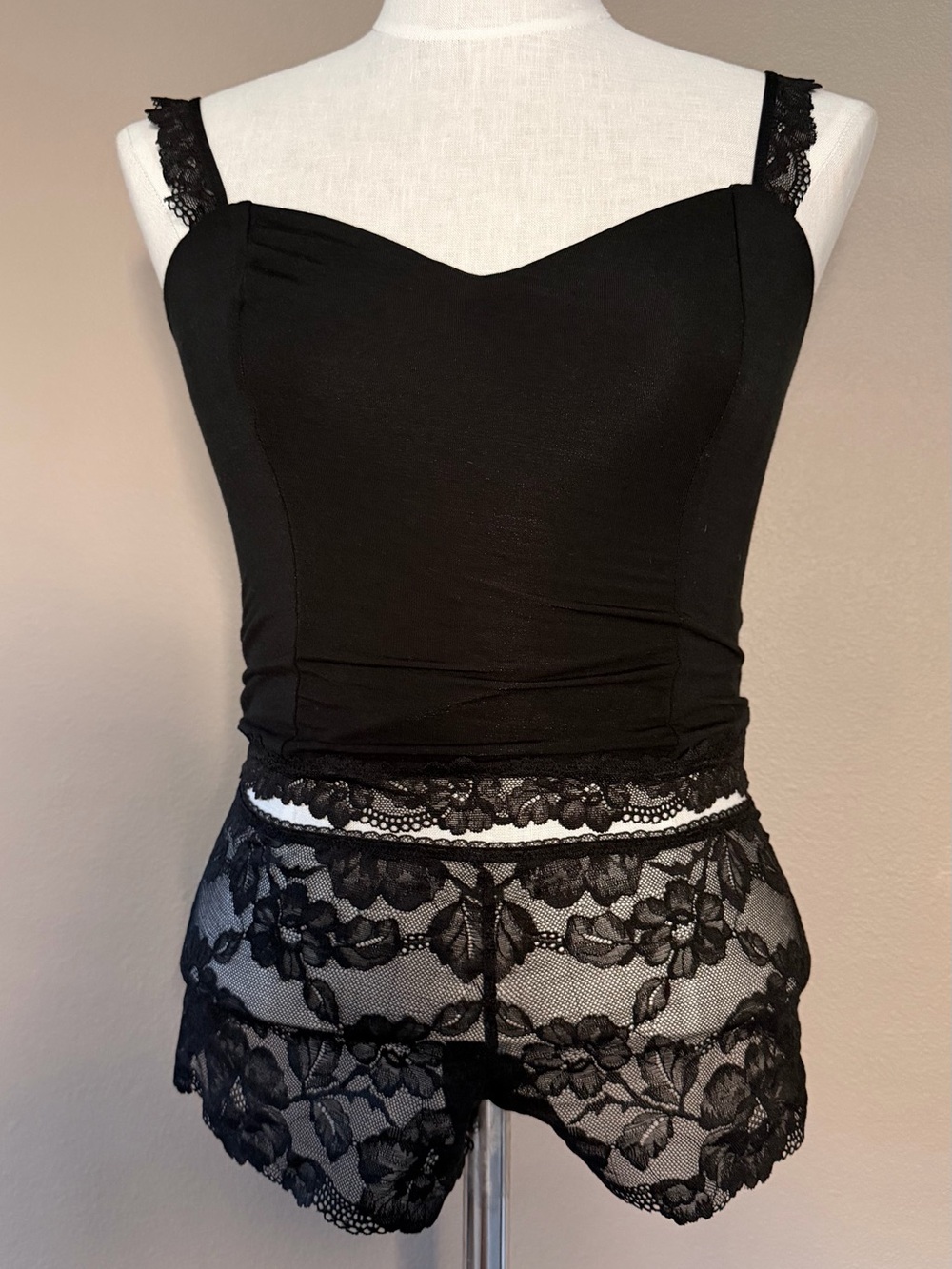Victoria’s Secret Black Lace 2-Piece Nighty Set